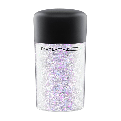 The Invisible Glitter Trend Is a Subtle Nod to Y2K Beauty